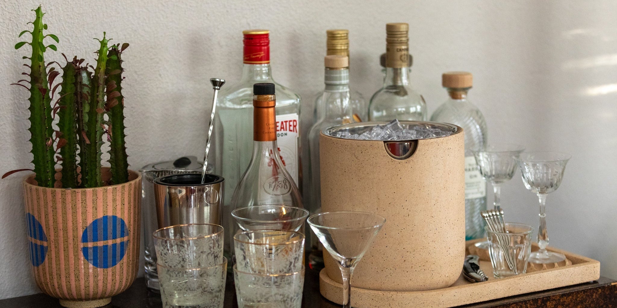 pretti.cool's ice bucket - Pretti.Cool