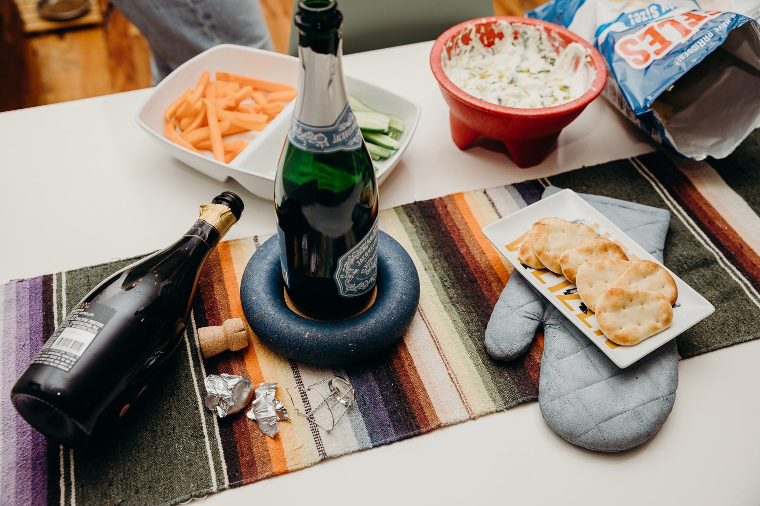 Dining - Pretti.Cool