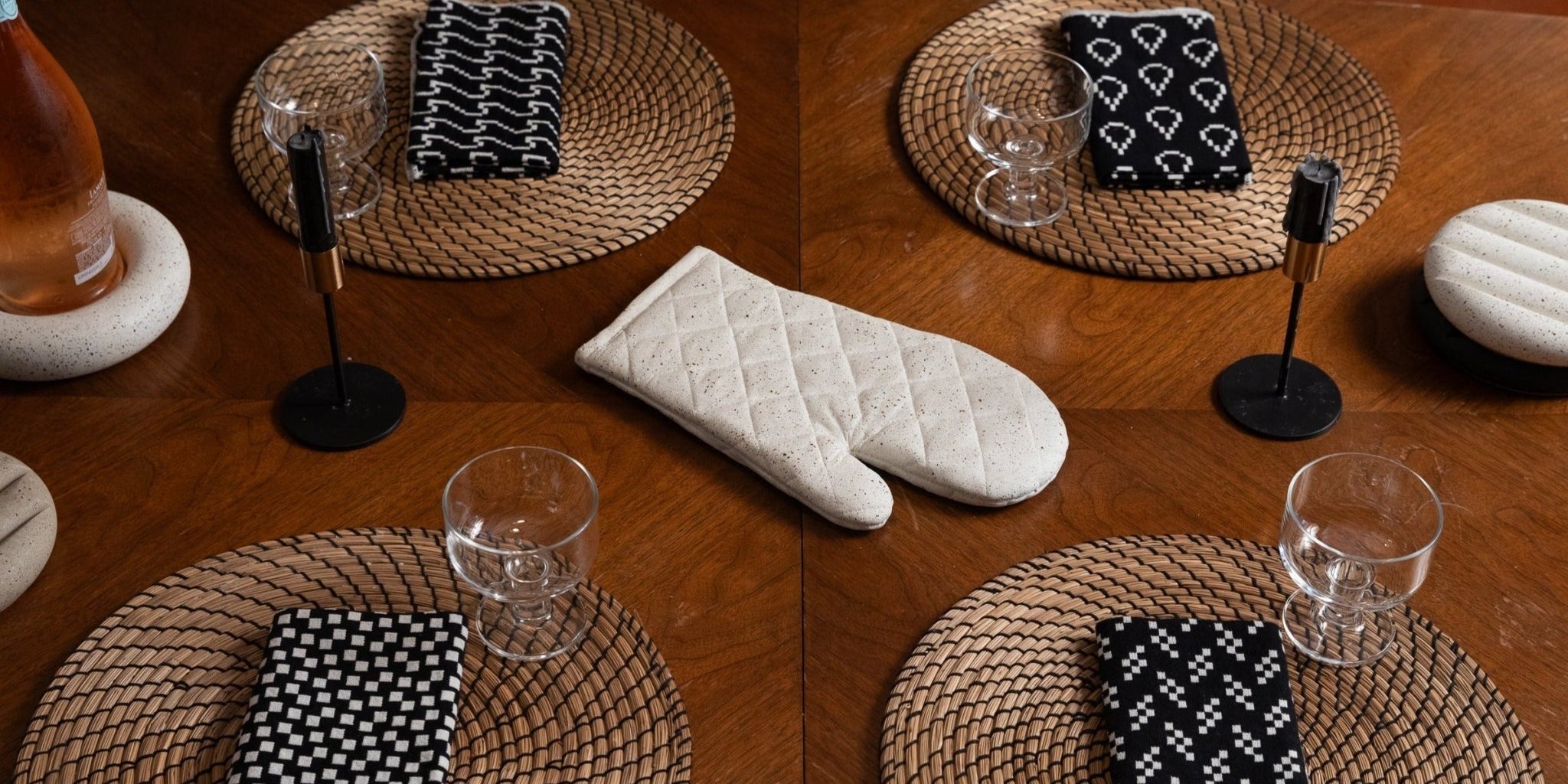 for the host - Pretti.Cool