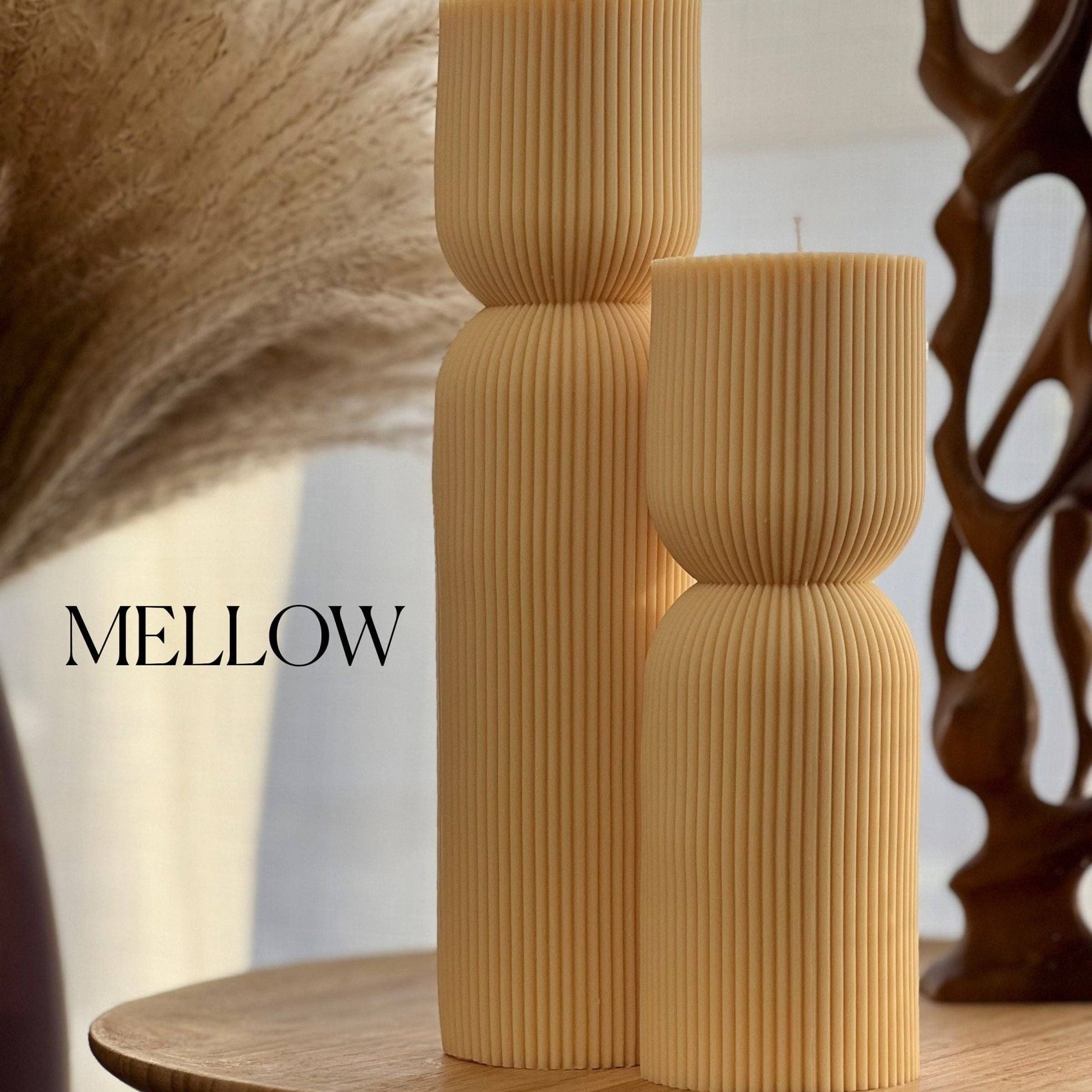 Ribbed Hourglass Pillar Candle Set - pretti.cool