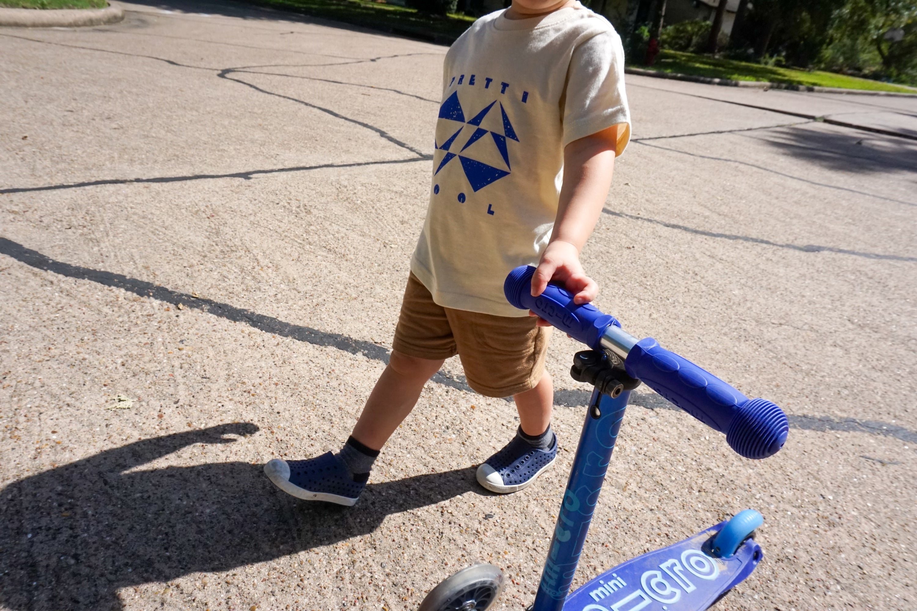 Geo Toddler Tee on Aaron in Cream w/ Cobalt