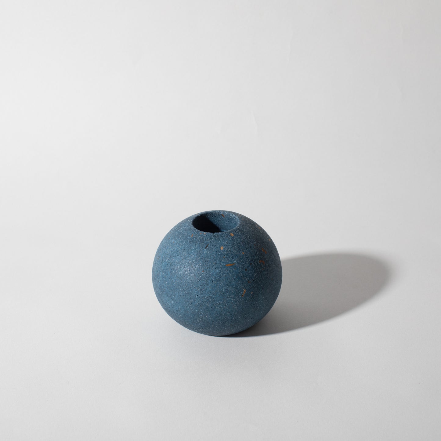 Pretti.Cool Block Candlestick Holders - Sphere in Cobalt Terrazzo.