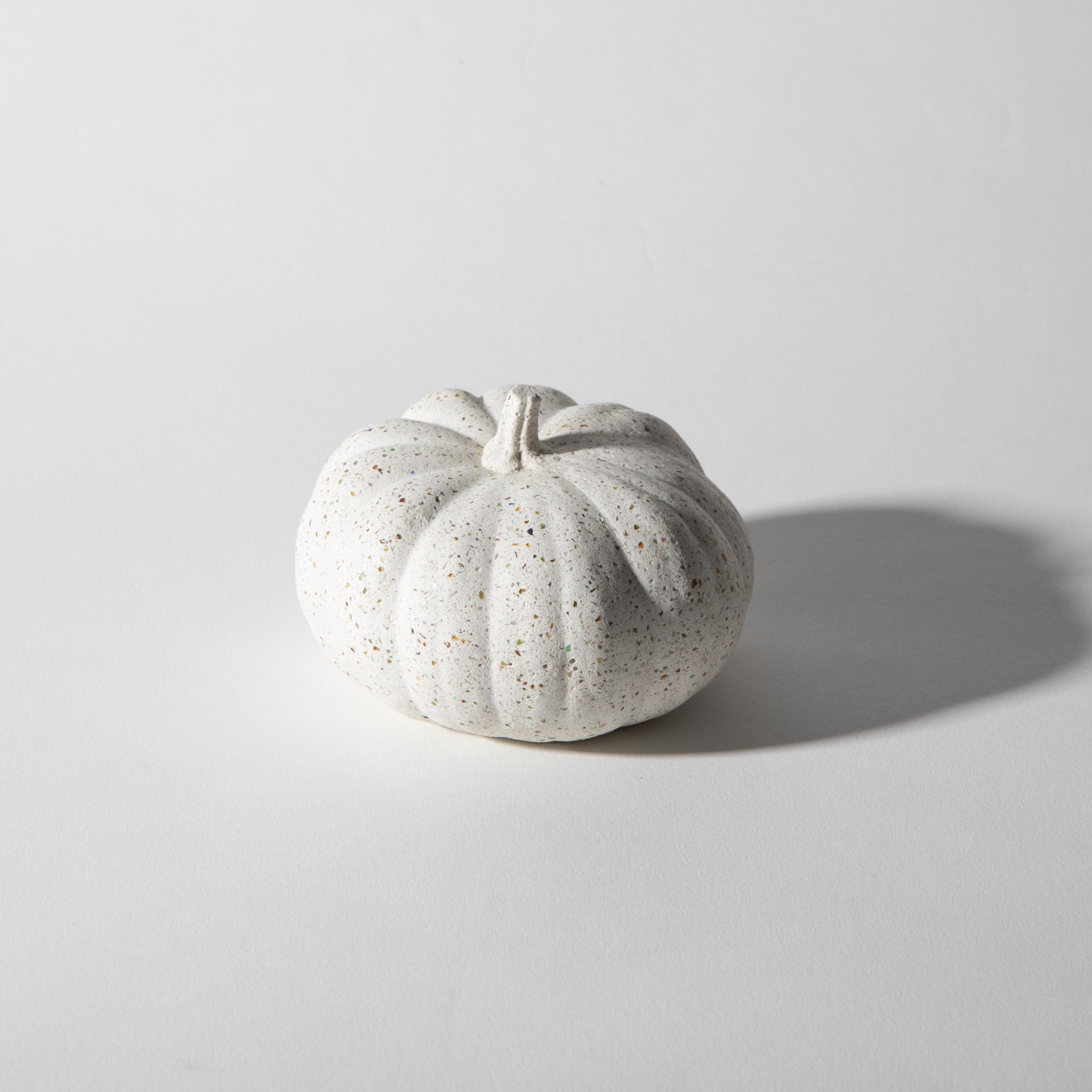 Mini Pumpkin | White Terrazzo - Pretti.Cool