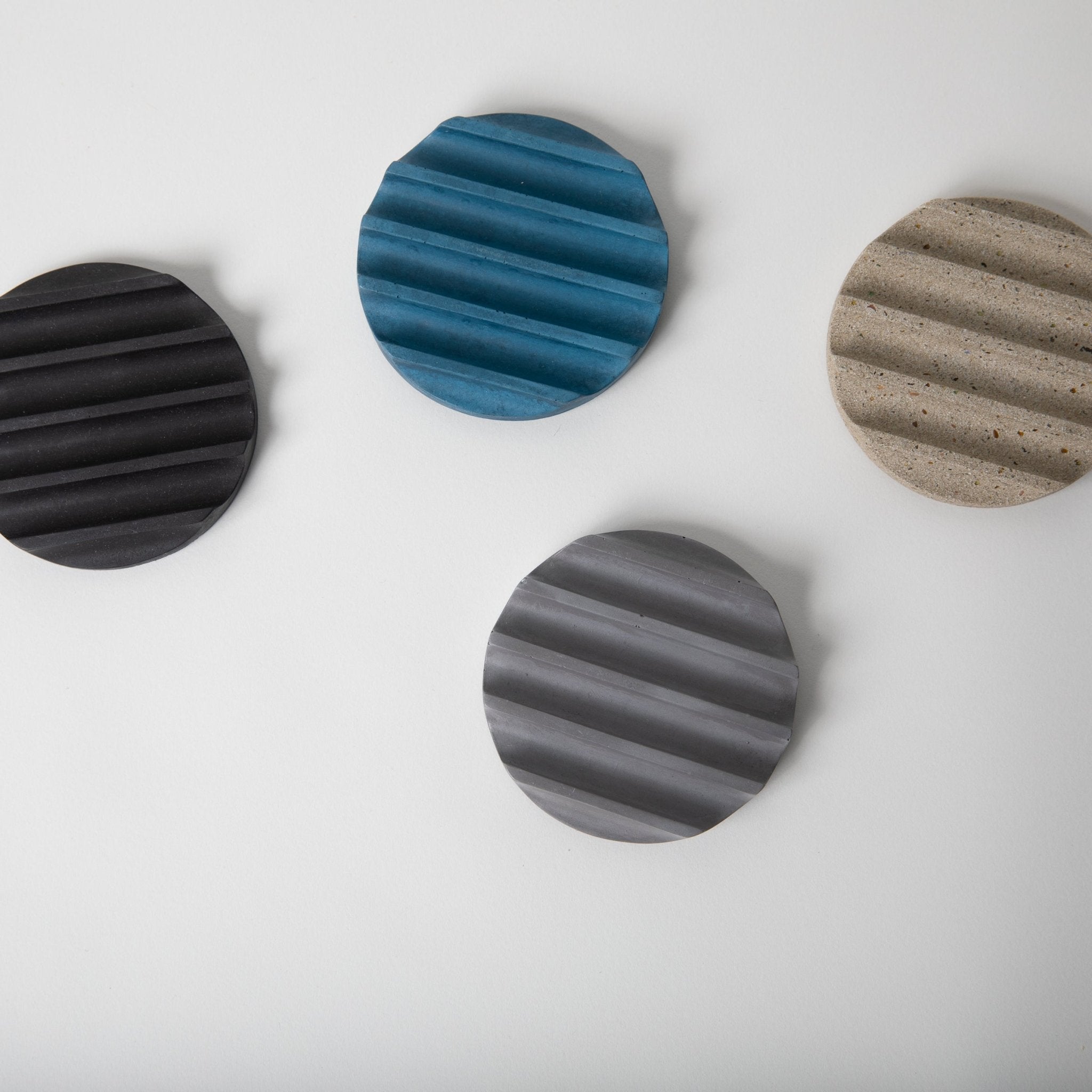 Mini Soap Dish | Solid Grey - Pretti.Cool