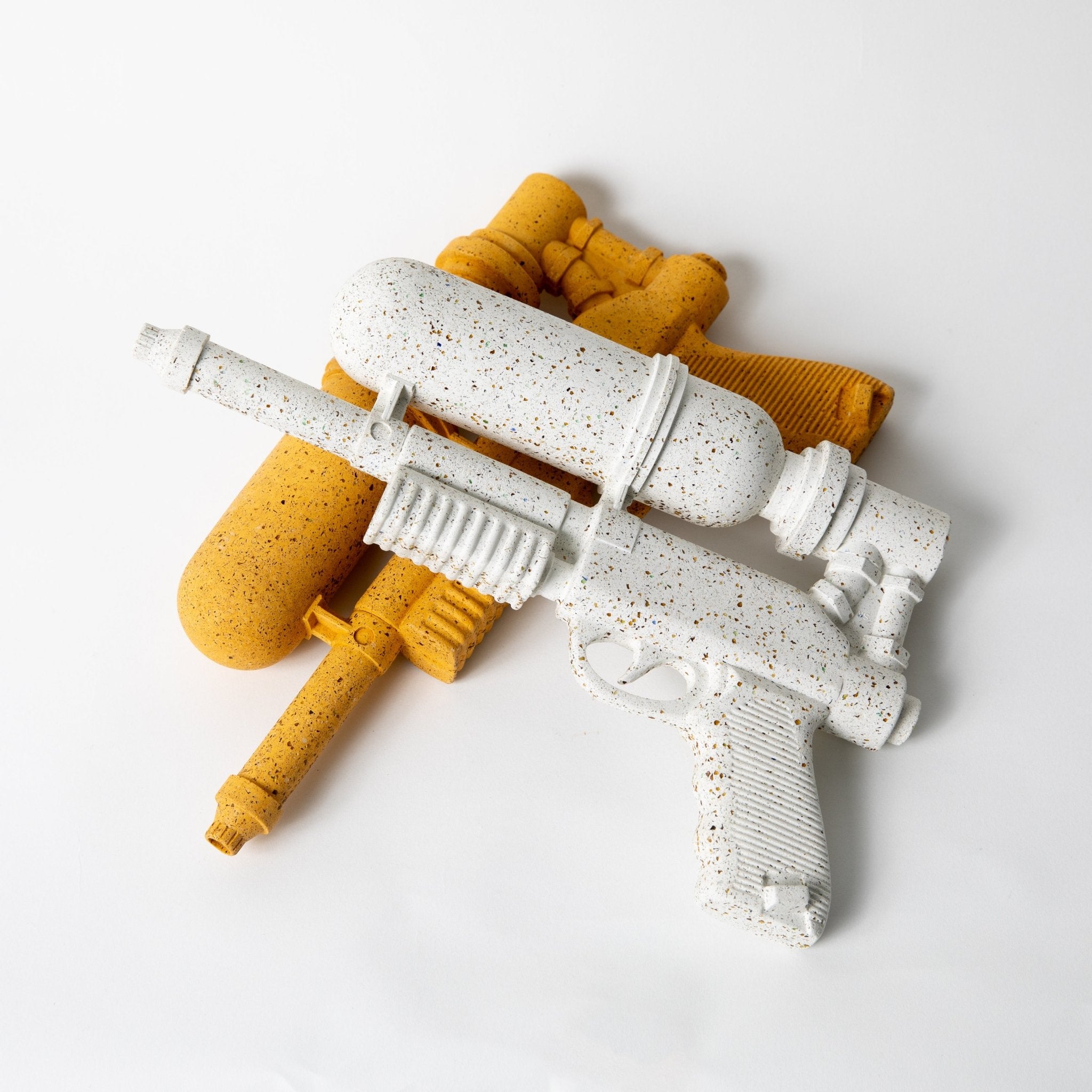 Ultra Sprayer Sculpture - pretti.cool