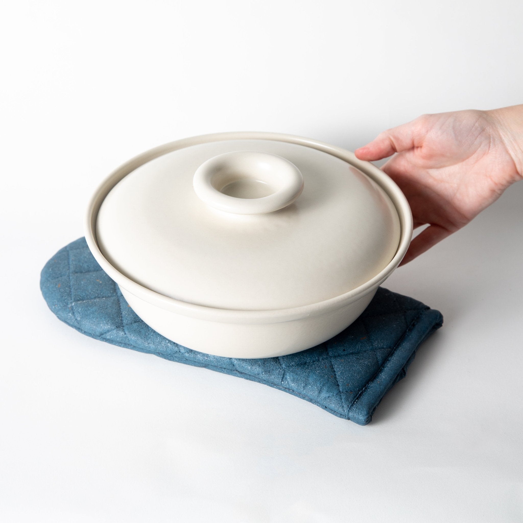 Oven Mitt Trivet | Cobalt Terrazzo - pretti.cool