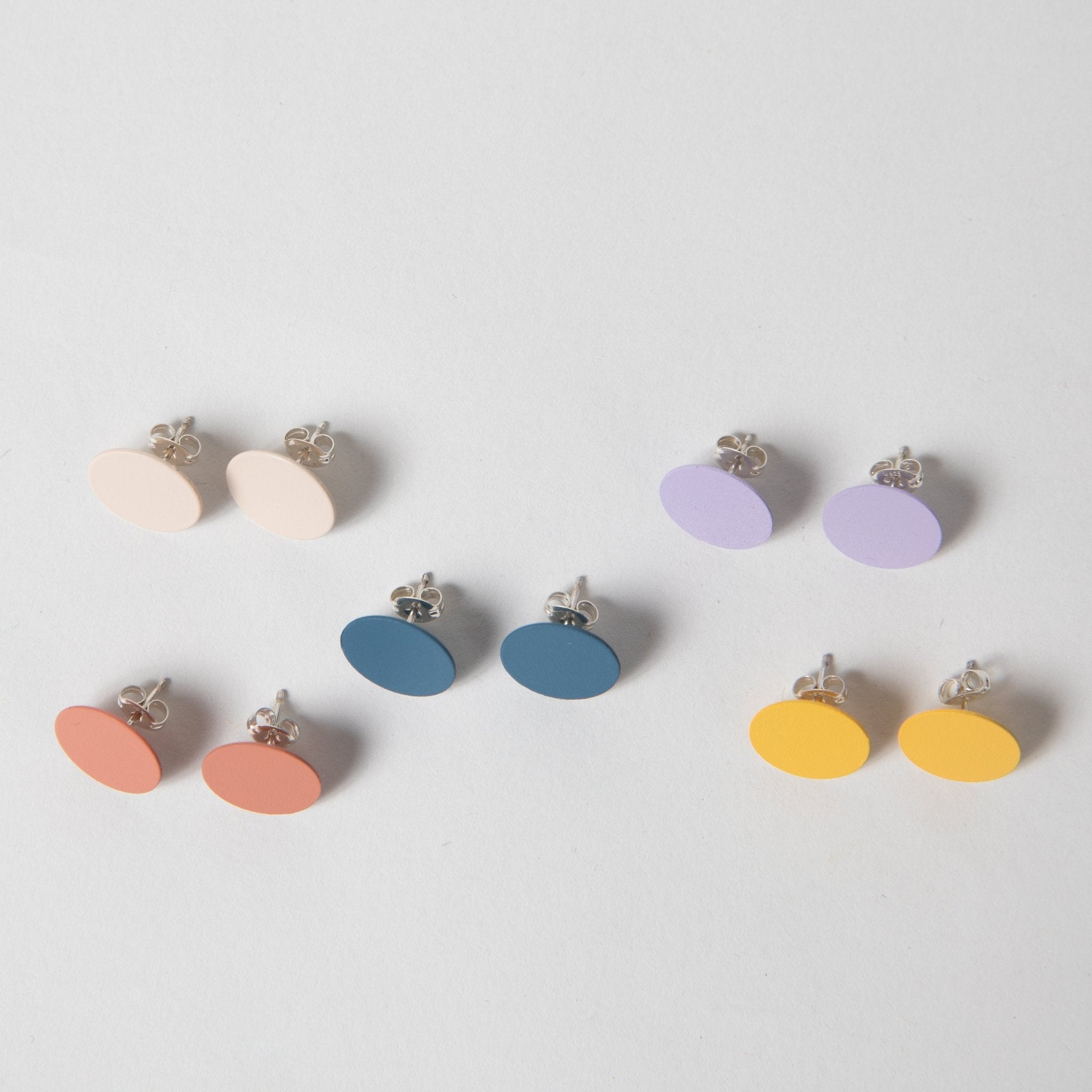 Dot Earrings - pretti.cool