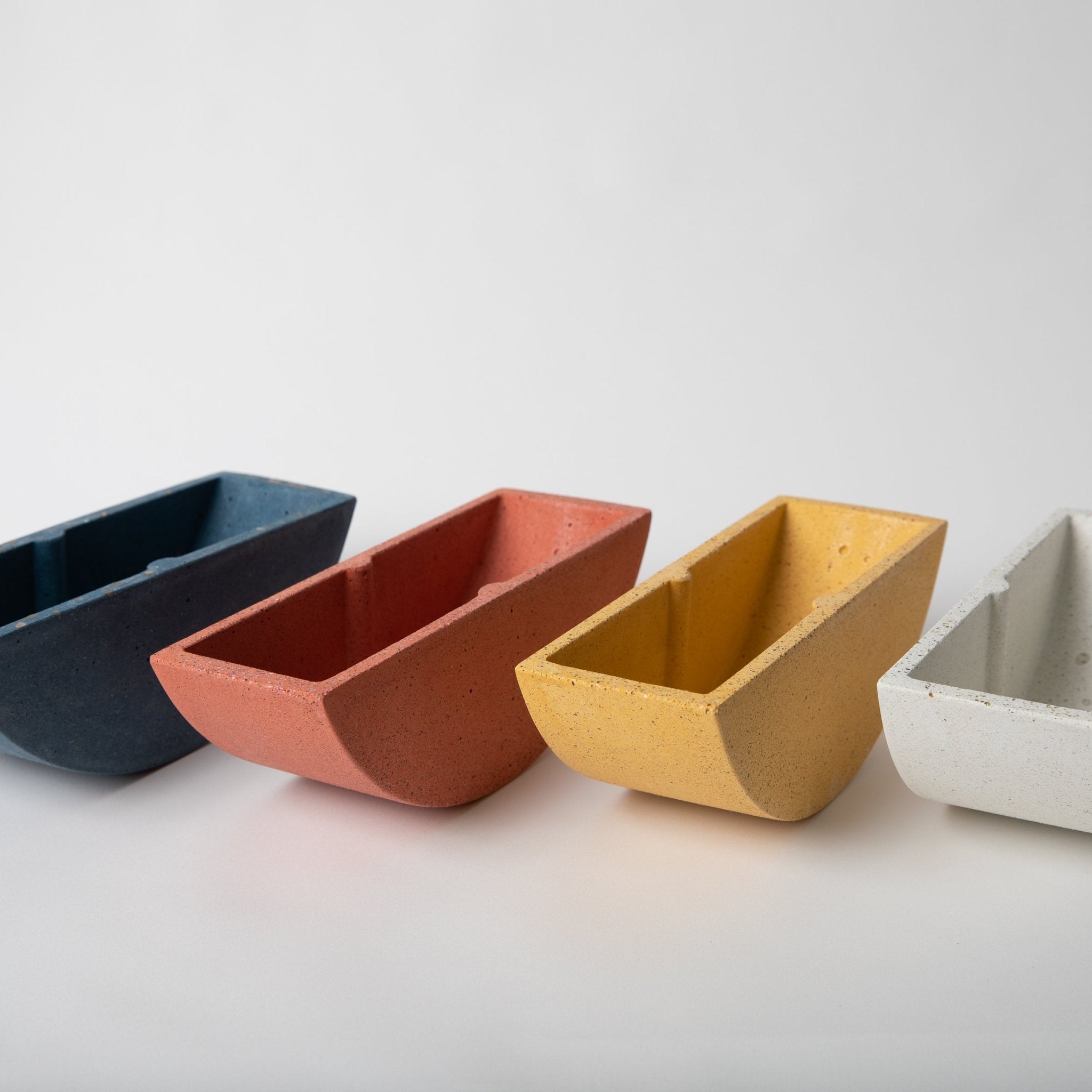Totter Planter | Cobalt Terrazzo - pretti.cool